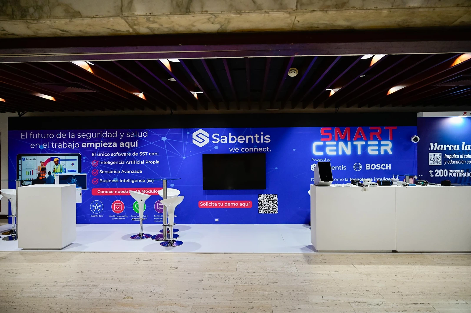 Centro de Inteligencia Bosch y Sabentis con equipos y tecnología de prevención
